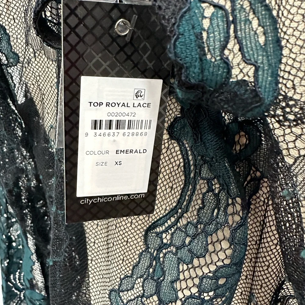 CITY CHIC Royal Lace Top emerald - Picture 11 of 12